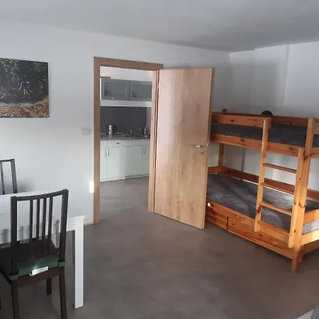 Apartman Tour Lägenhet Horni Podluzi
